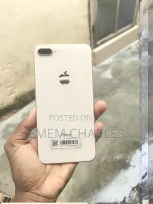 Apple iPhone 8 Plus 64 GB Gold
