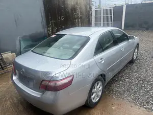 Toyota Camry LE 4dr Sedan (2.4L 4cyl 5A) 2009 Silver