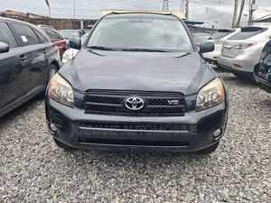 Toyota RAV4 2008 Green