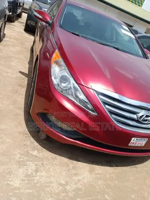Hyundai Sonata 2014 Red