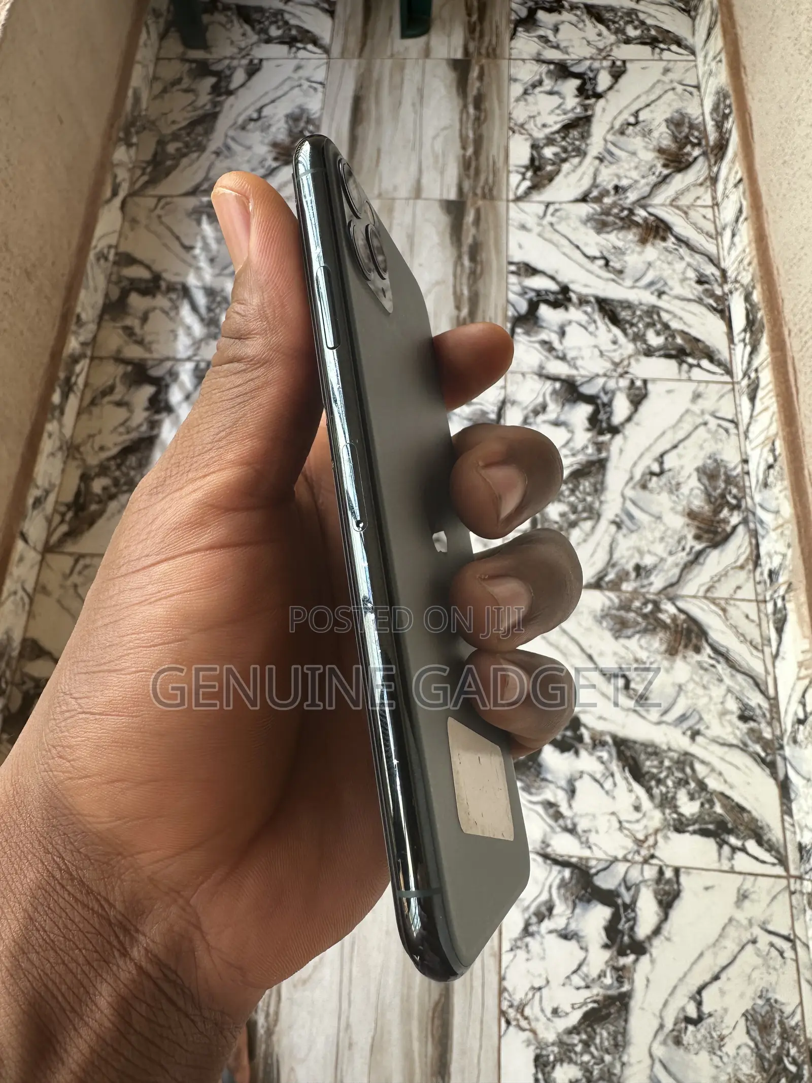 Apple iPhone 11 Pro Max 64 GB Green
