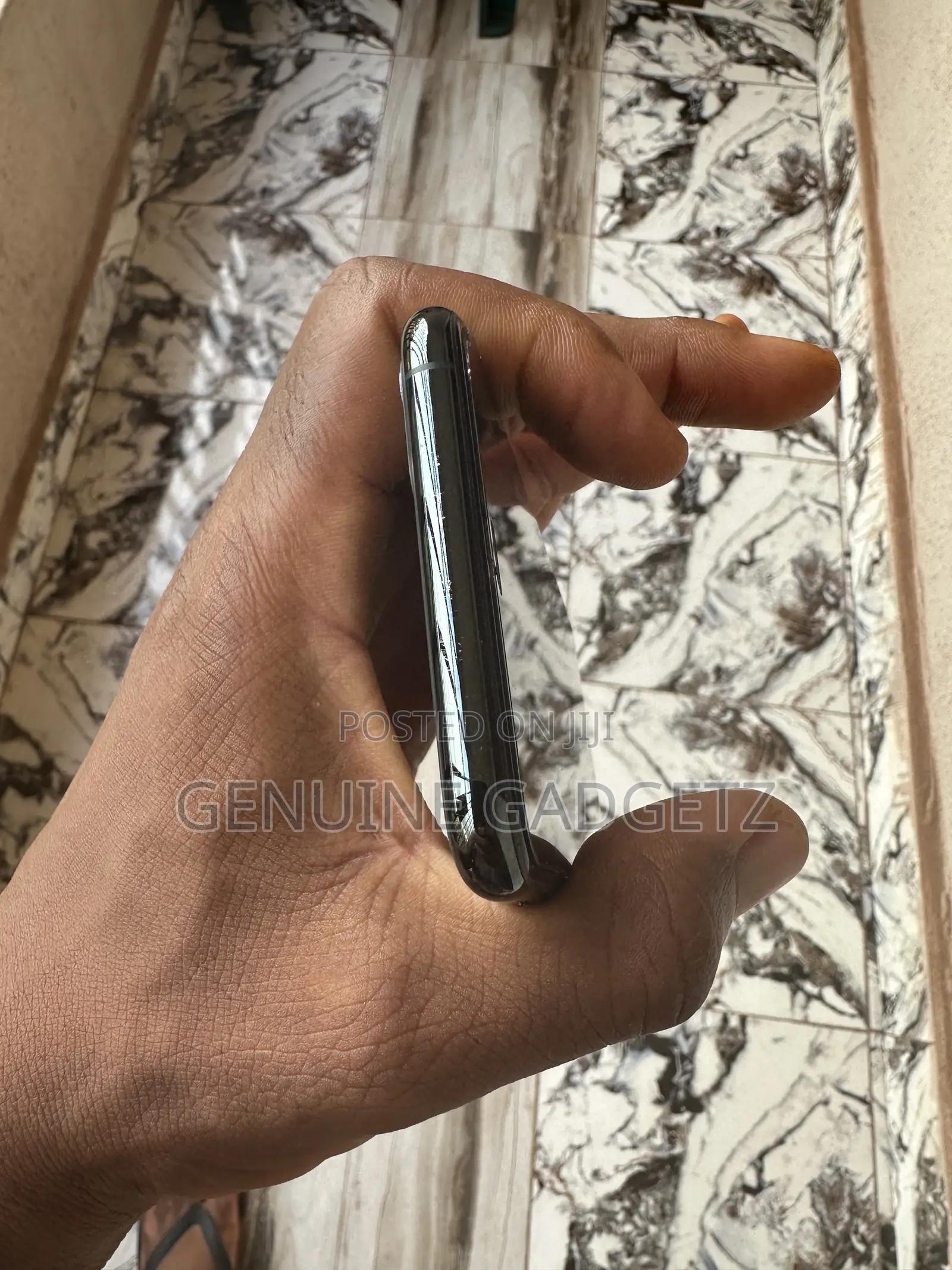 Apple iPhone 11 Pro Max 64 GB Green