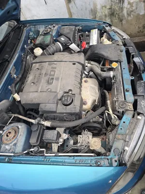 Mitsubishi Carisma 2005