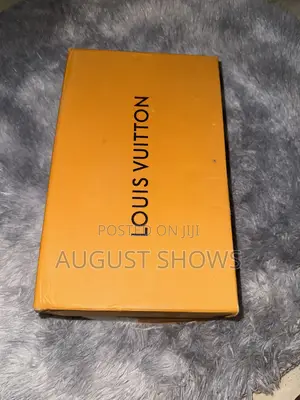 Louis Vuitton Slide/Palm