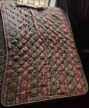 Mouka Mattress