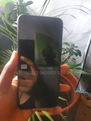 Infinix Hot 8 64 GB Black
