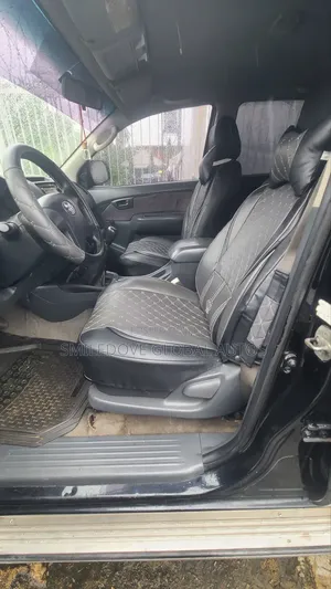 Toyota Hilux 2014 Black