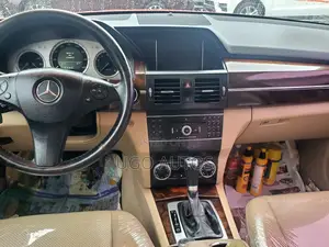 Mercedes-Benz GLK-Class 350 4MATIC 2011 Red