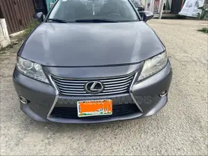 Lexus ES 2014 Gray