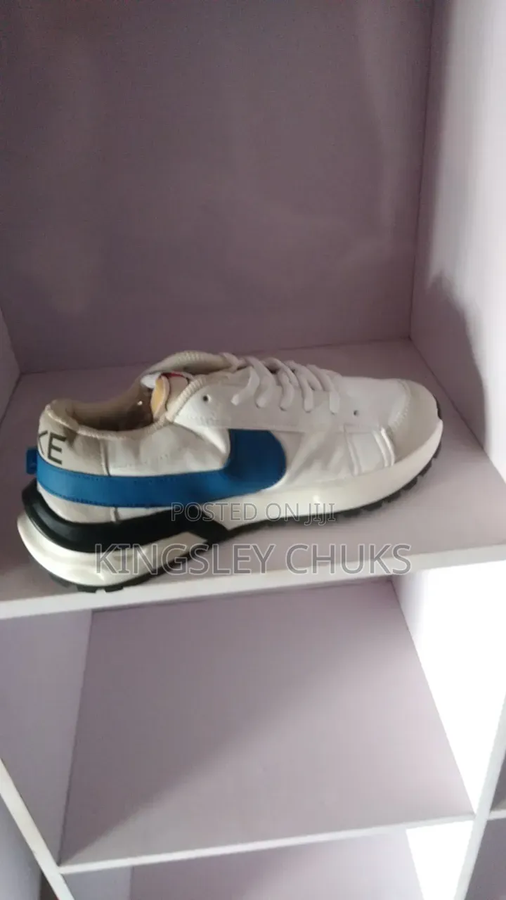 Nike Sneakers
