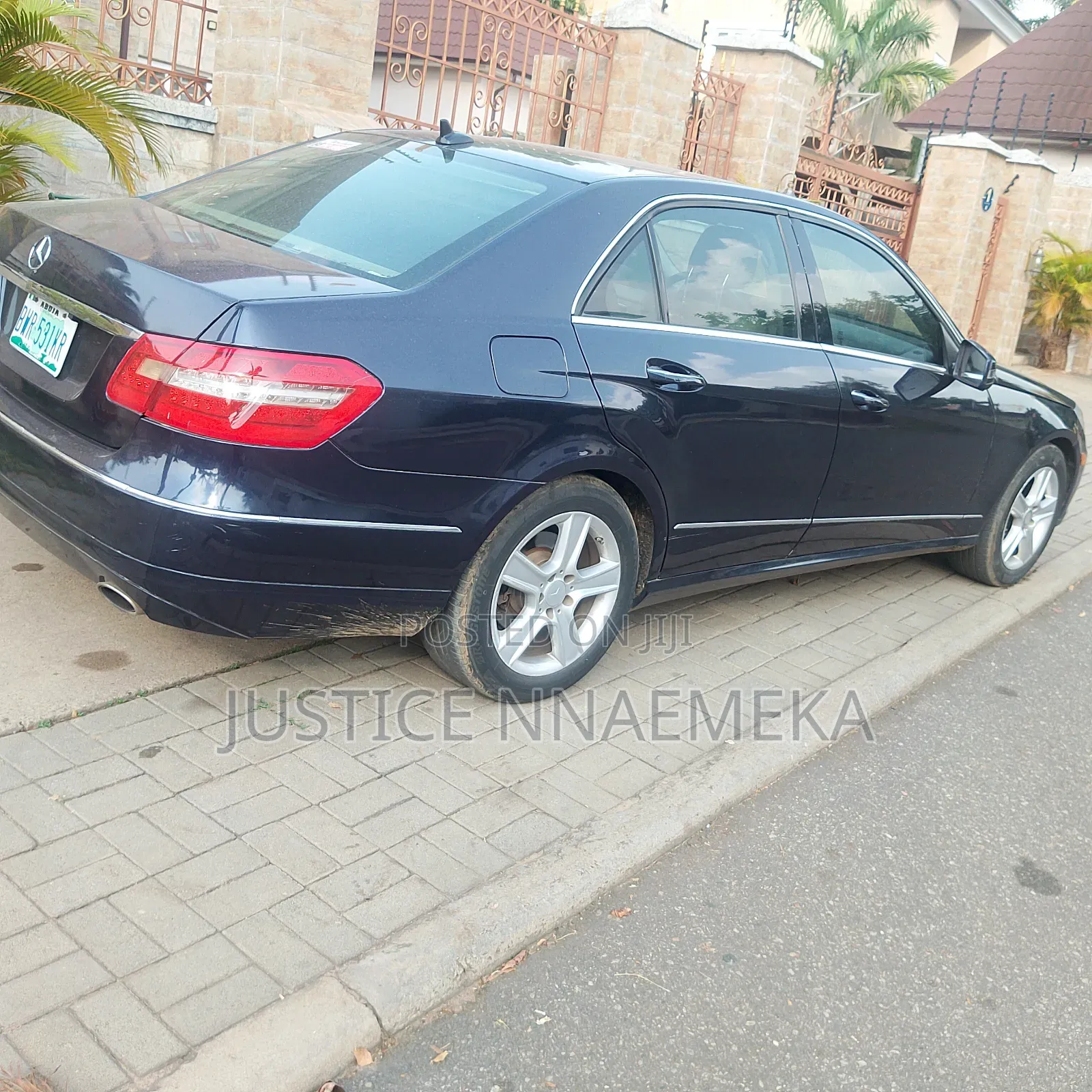 Mercedes-Benz E350 2010 Blue