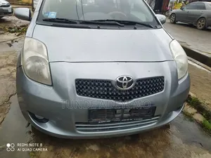 Toyota Yaris 2006 Silver