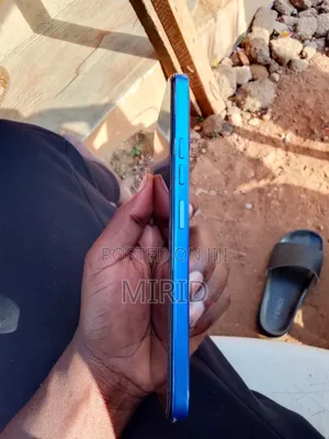 Tecno Spark 50 128 GB Blue