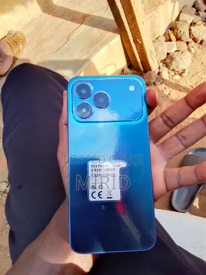Tecno Spark 50 128 GB Blue