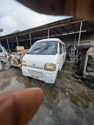 Suzuki Every 2010 White