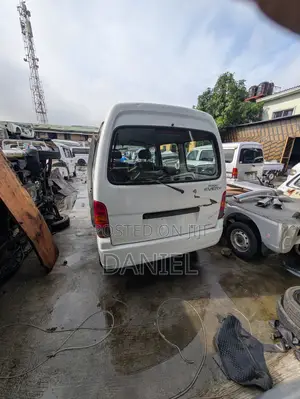 Suzuki Every 2010 White
