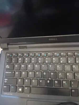 Laptop Dell 4GB Intel Pentium HDD 128GB