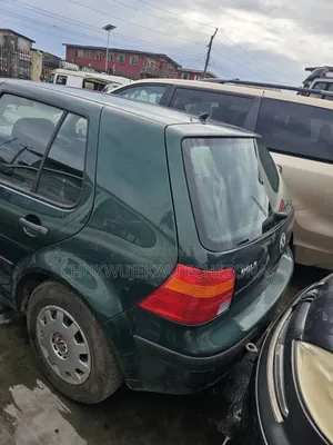 Volkswagen Golf 2006 Green