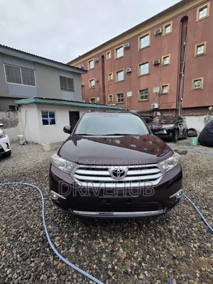 Toyota Highlander Limited 2011 Burgundy