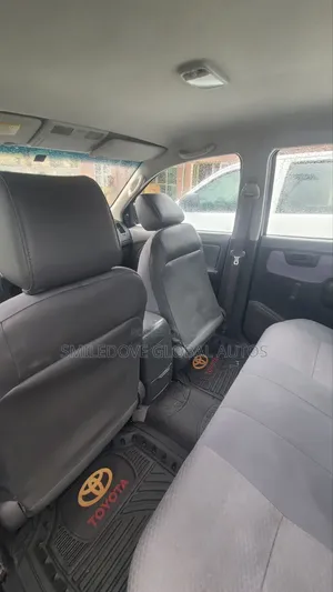 Toyota Hilux 2013 White