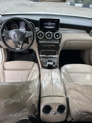 Mercedes-Benz GLC-Class 2017 White
