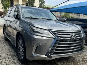 Lexus LX 570 AWD 2018 Silver