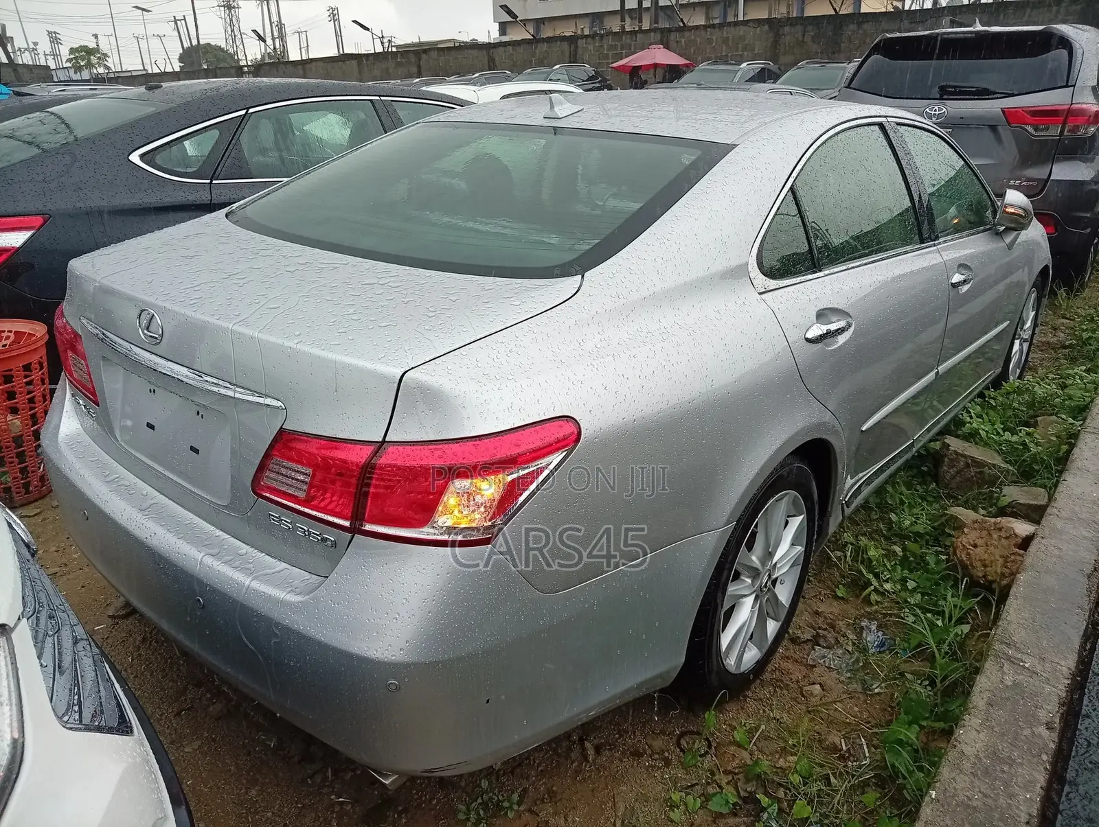 Lexus ES 2012 Silver
