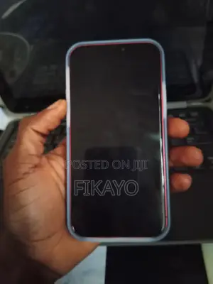 Apple iPhone 12 64 GB Red