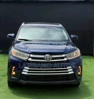 Toyota Highlander 2017 Blue