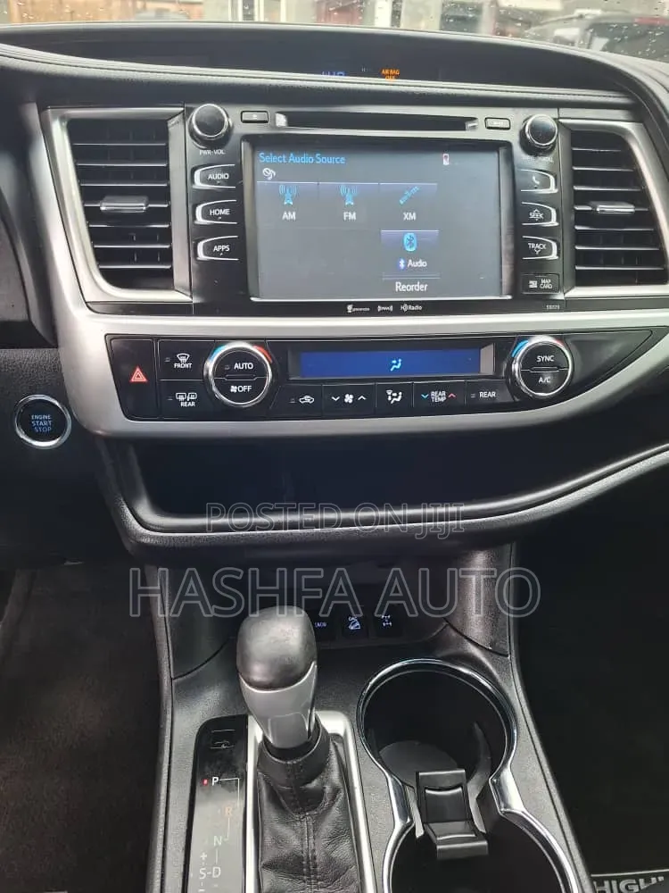 Toyota Highlander 2018 Silver