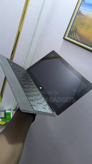Server 8GB Intel Core i3 SSD 256GB