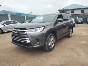 Toyota Highlander 2015 Gray