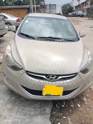 Hyundai Elantra 2013 Beige