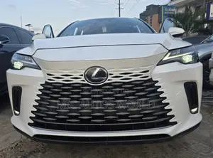 Lexus RX 2025 White
