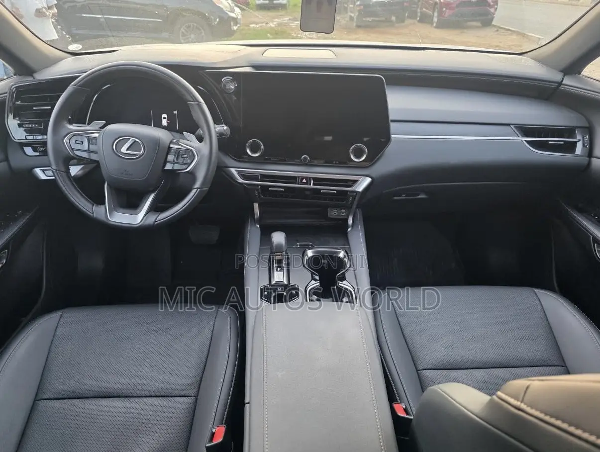 Lexus RX 2025 White