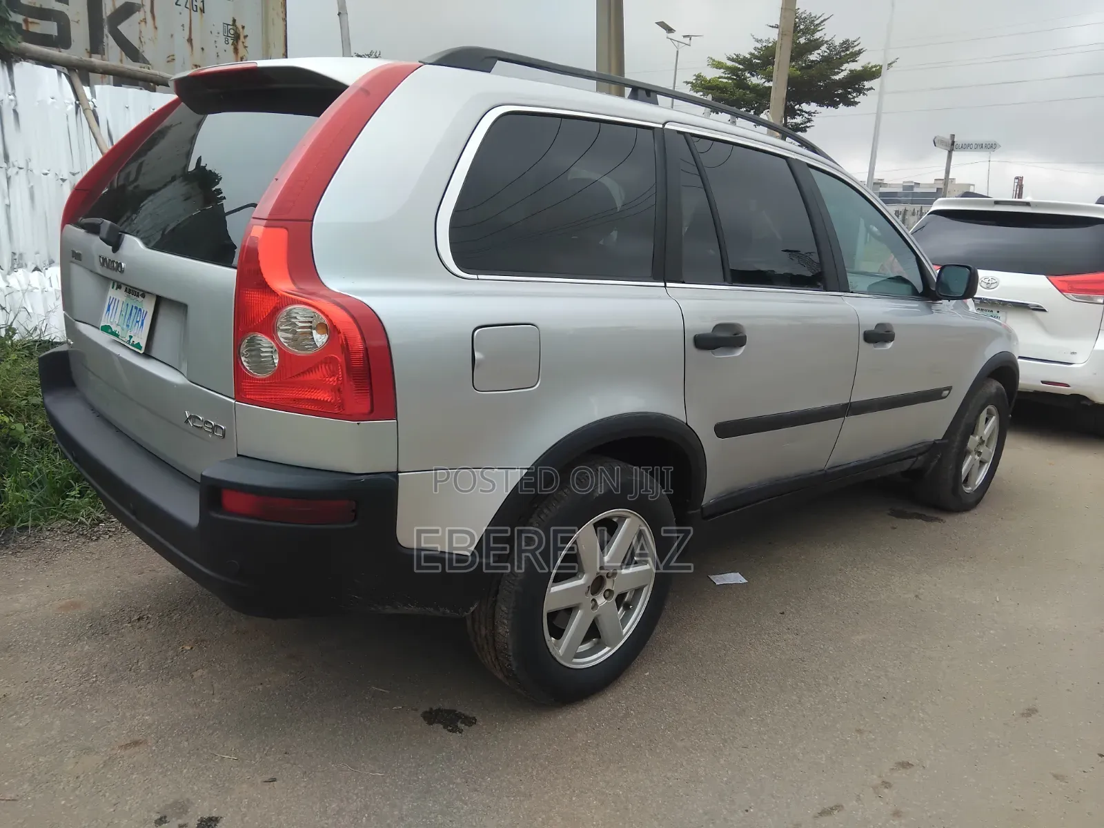 Volvo XC90 2010 Silver