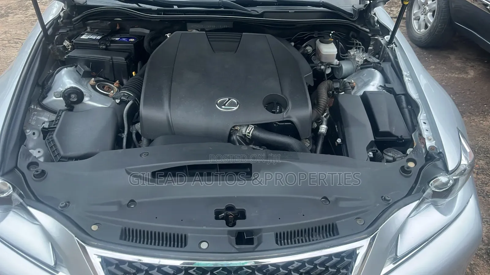 Lexus IS 2015 Silver