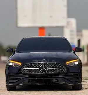 Mercedes-Benz C300 2022 Black