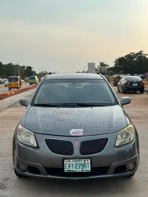 Pontiac Vibe 2005 Gray
