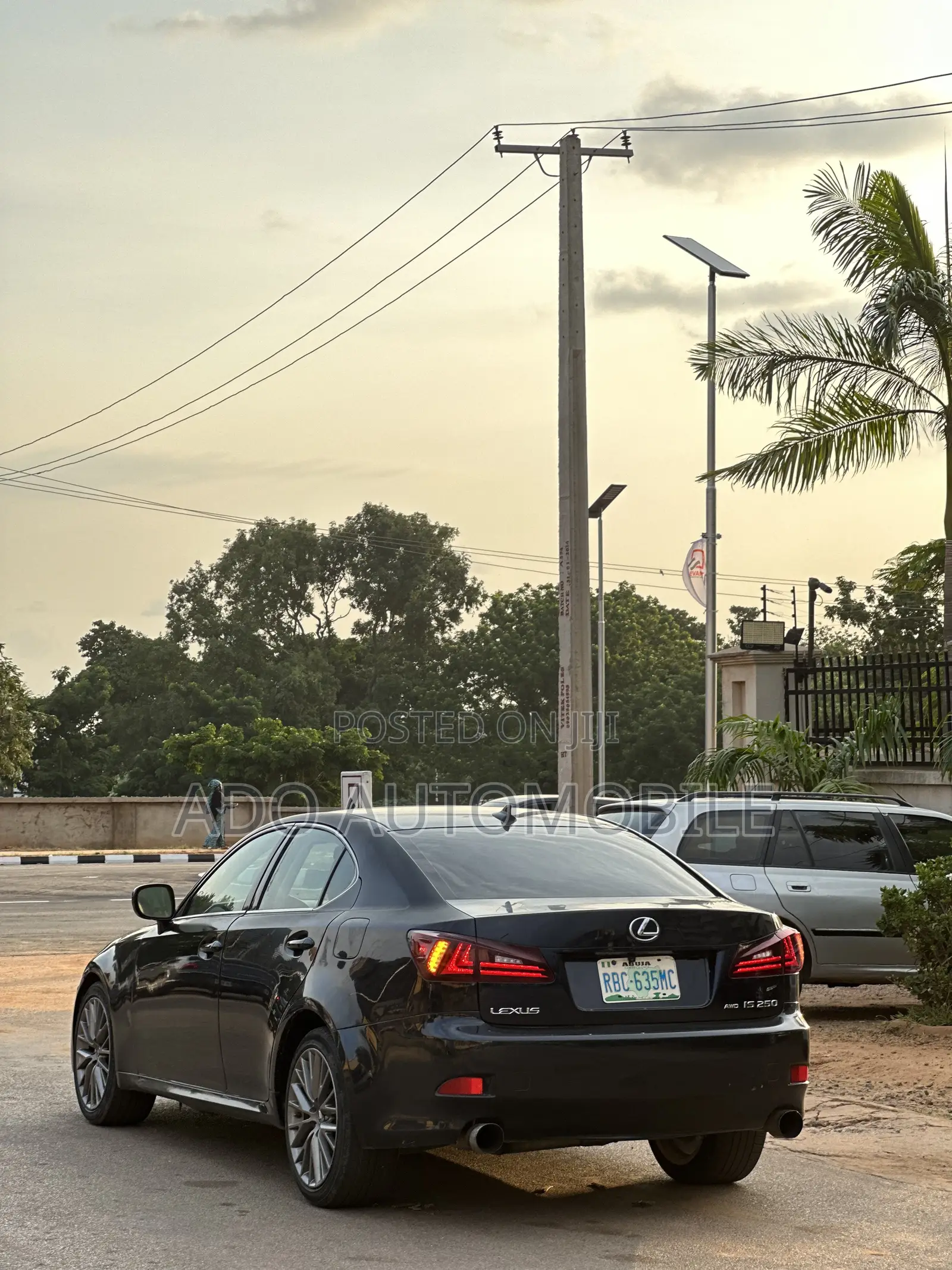 Lexus IS 2008 Blue