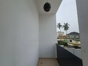 4bdrm Duplex in Shonibare Estate for rent