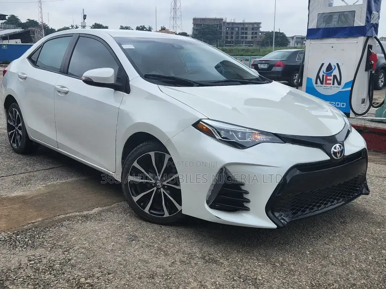 Toyota Corolla 2017 Silver
