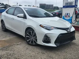 Toyota Corolla 2017 Silver