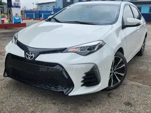 Toyota Corolla 2017 Silver