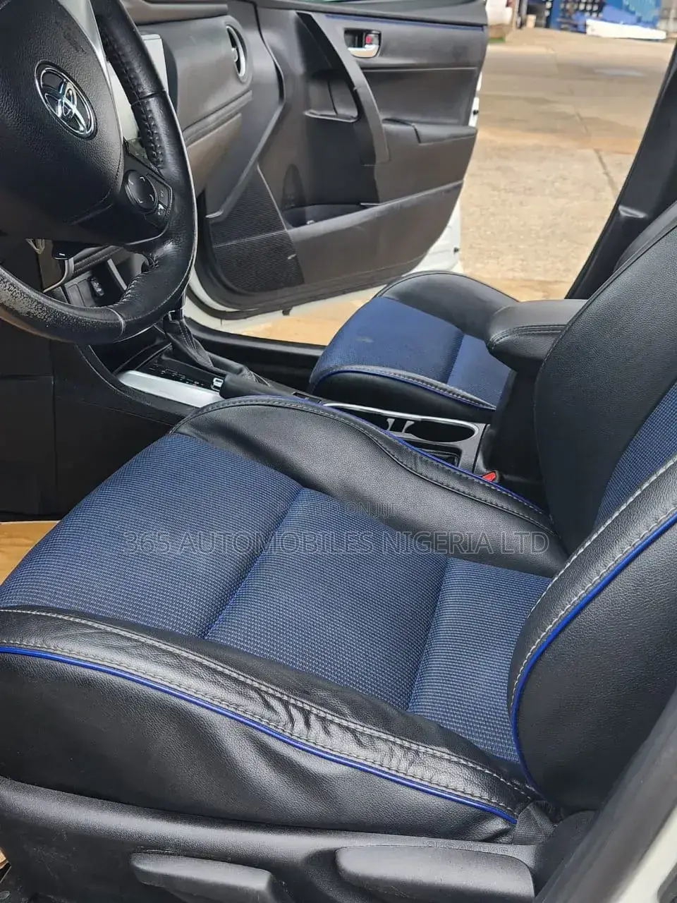 Toyota Corolla 2017 Silver