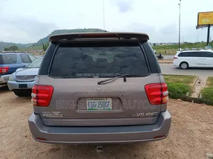 Toyota Sequoia 2008 Gray