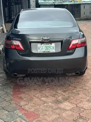 Toyota Camry 2008 Gray