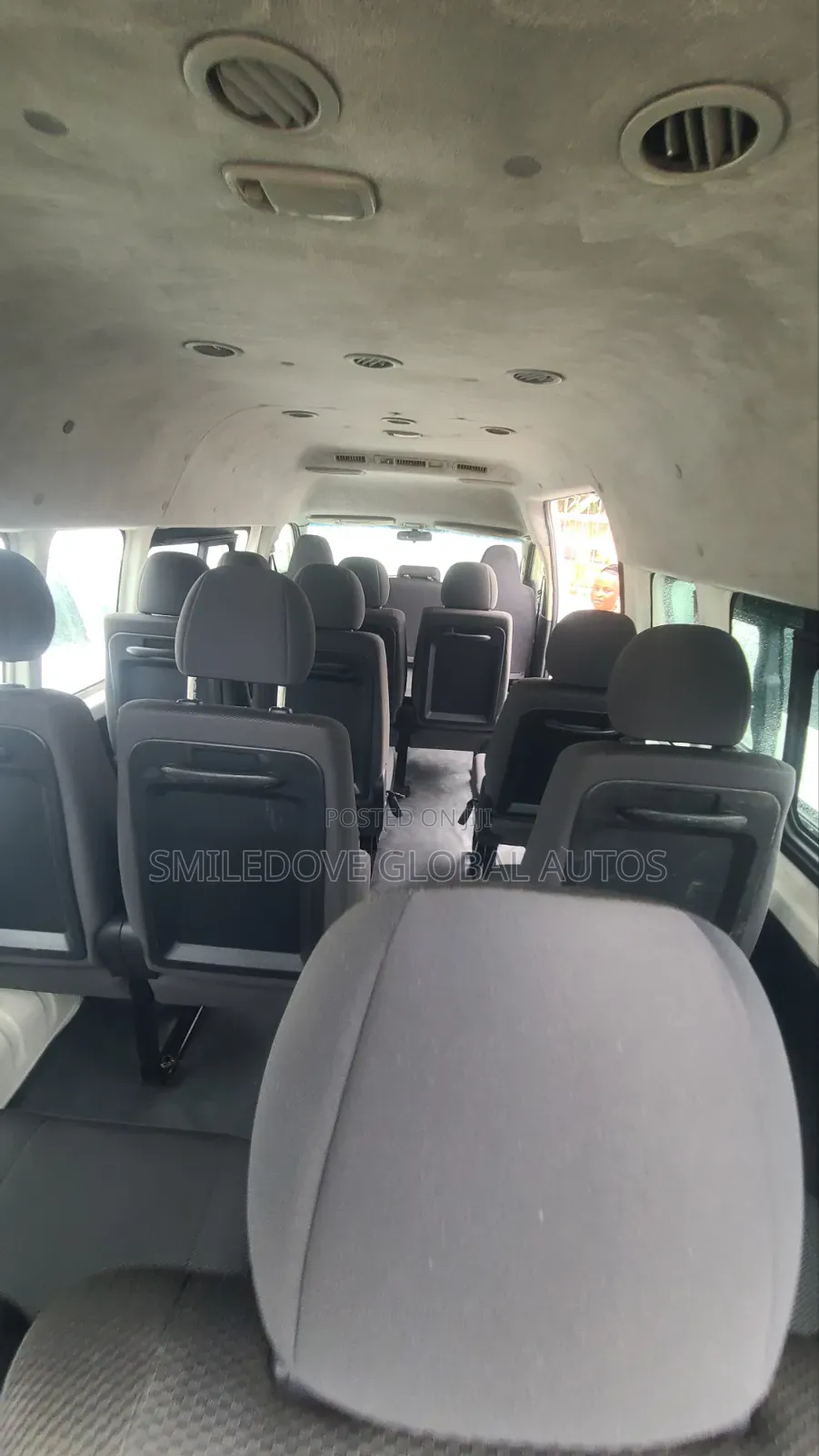 Toyota HiAce 2017 White