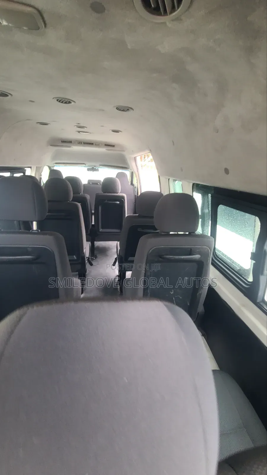 Toyota HiAce 2017 White
