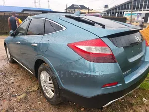 Honda Crosstour 2013 Blue